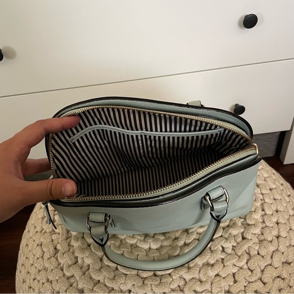 Kate Spade Cameron Street Lottie Crossbody - Picture 5 of 9